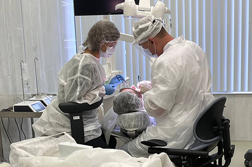 Важно ставить имплант после удаления